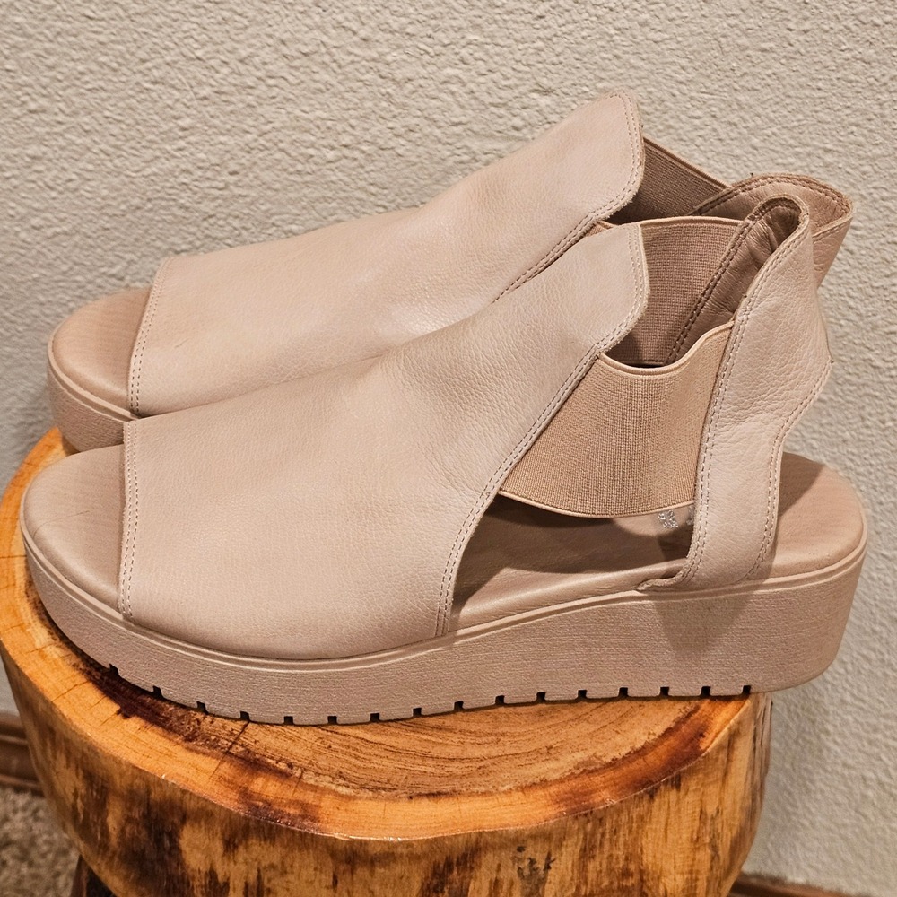 Silent D Ozie Nude Leather Platform Slingback Sandals Womens 40 Beige Open Toe